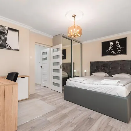 Ludna 12 By Homeprime 바르샤바