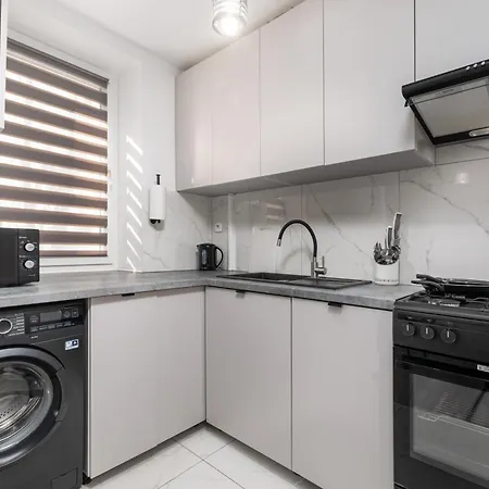 Ludna 12 By Homeprime Varsóvia